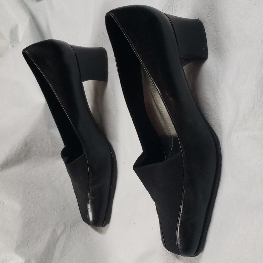 Naturalizer Patsy Black Leather Square Toe Block … - image 3